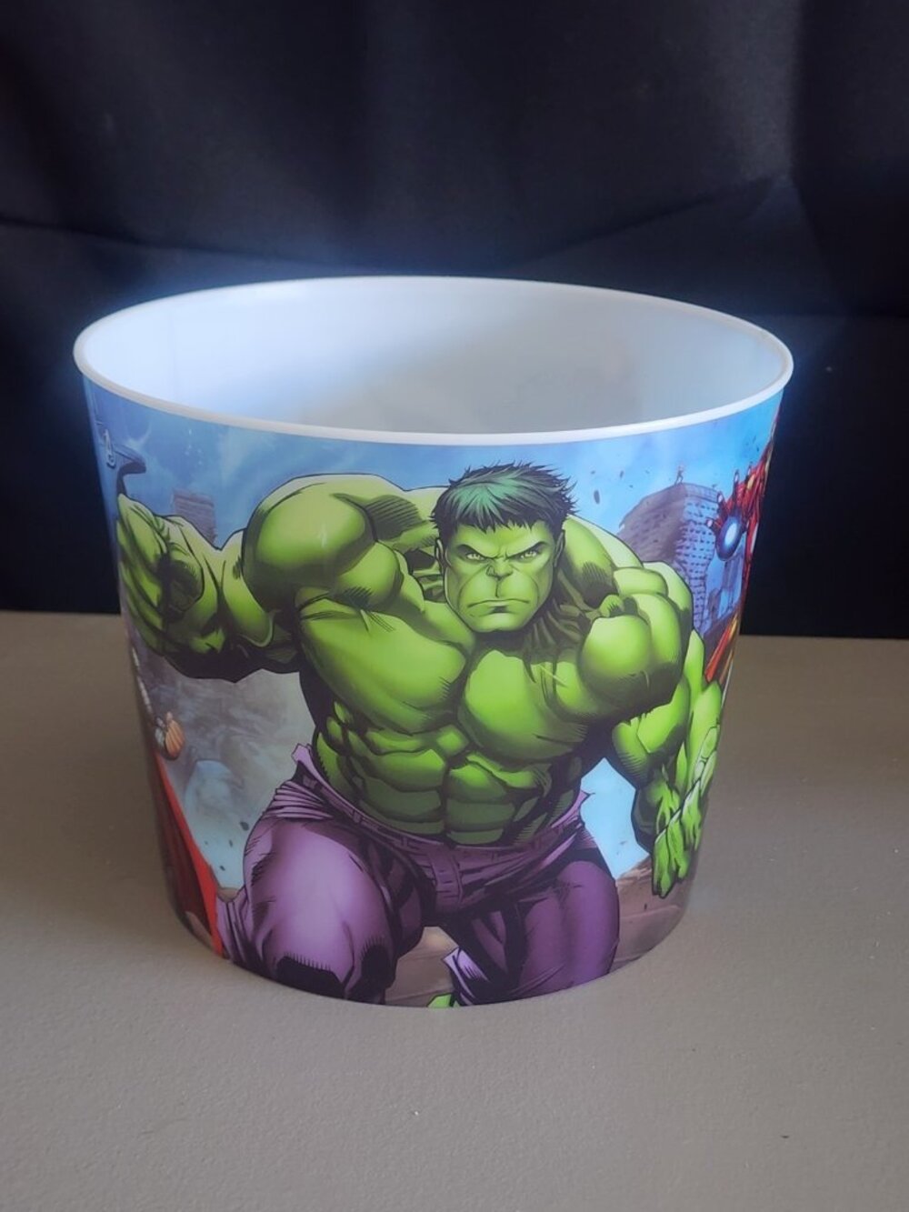 Marvel Avengers 130 oz Popcorn Bucket Hulk Iron Man Thor Party Favor Tub